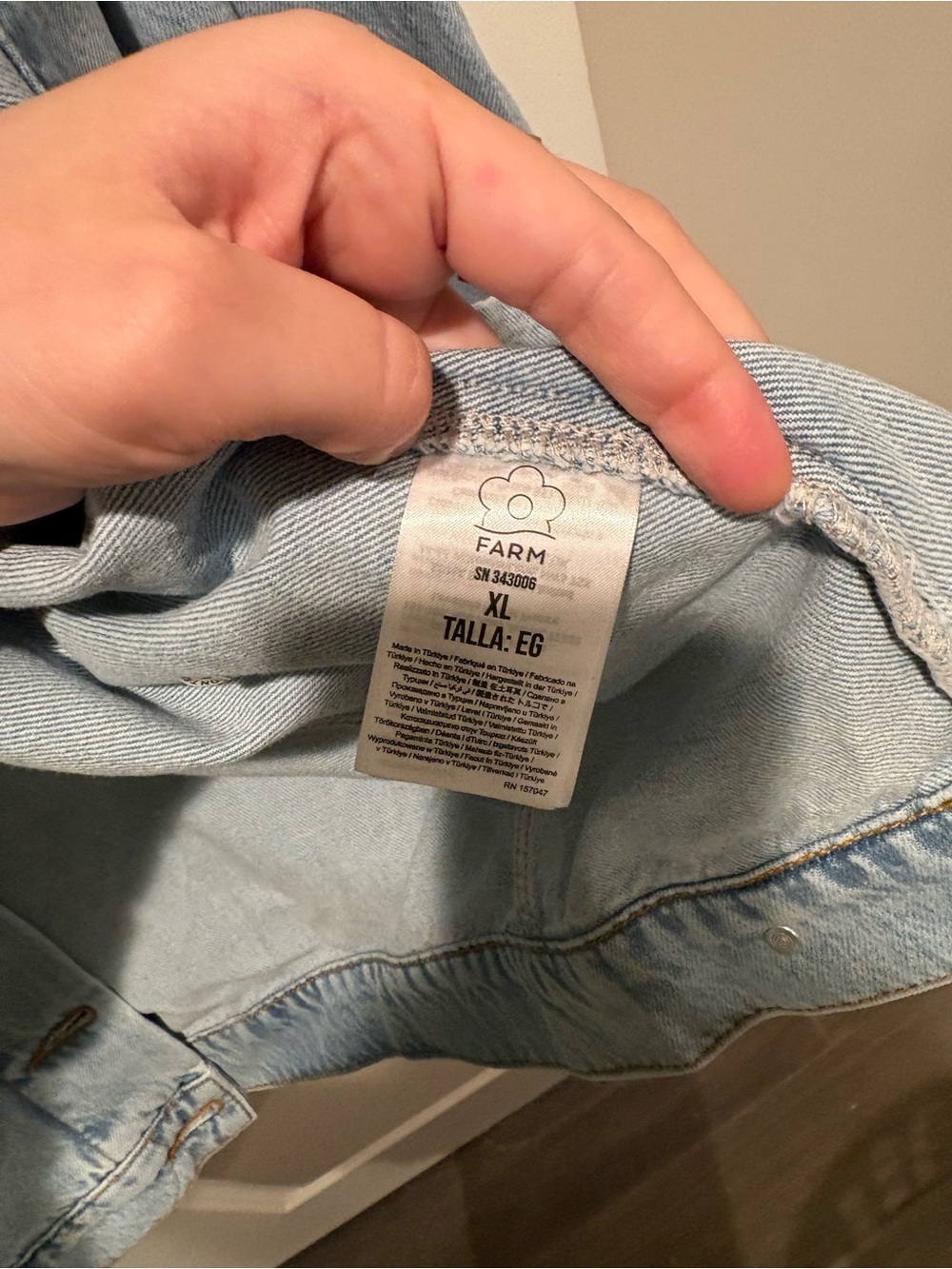 FARM Rio Bows Embroidery Denim Jacket - Picture 11 of 13